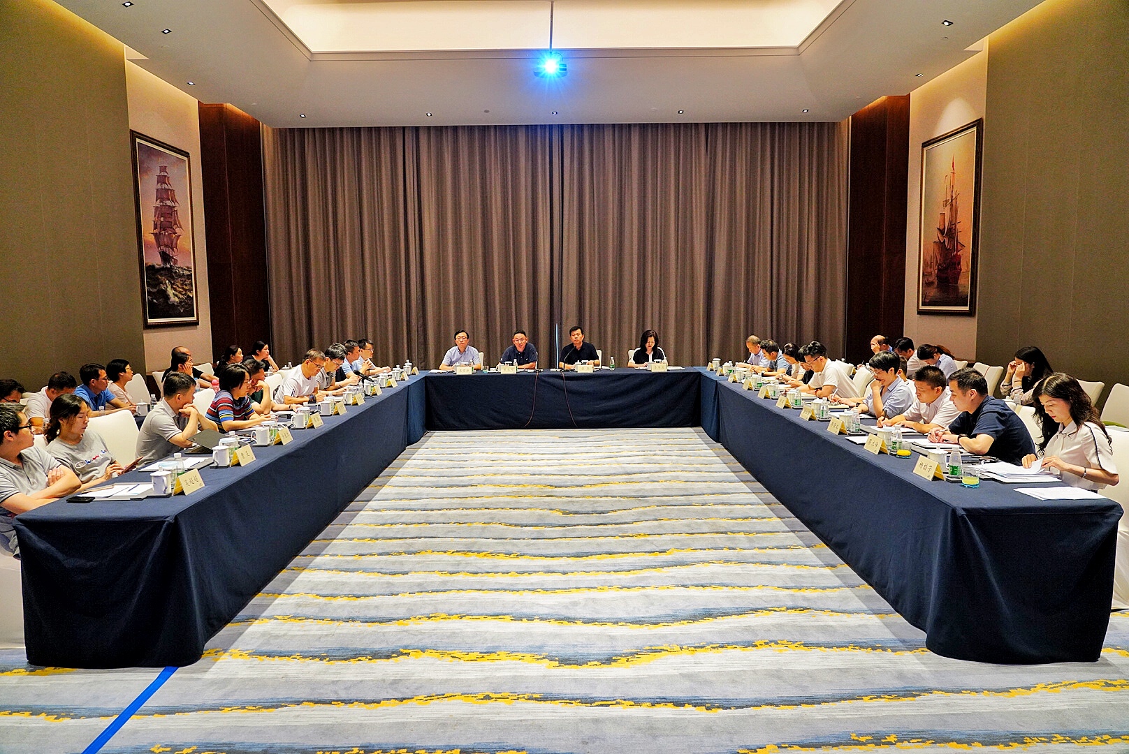 寧興貿(mào)易集團(tuán)召開(kāi)2020年半年度工作會(huì)議 暨外貿(mào)業(yè)務(wù)發(fā)展專題研討會(huì)