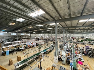 1756796665106550.jpg 4.jpg